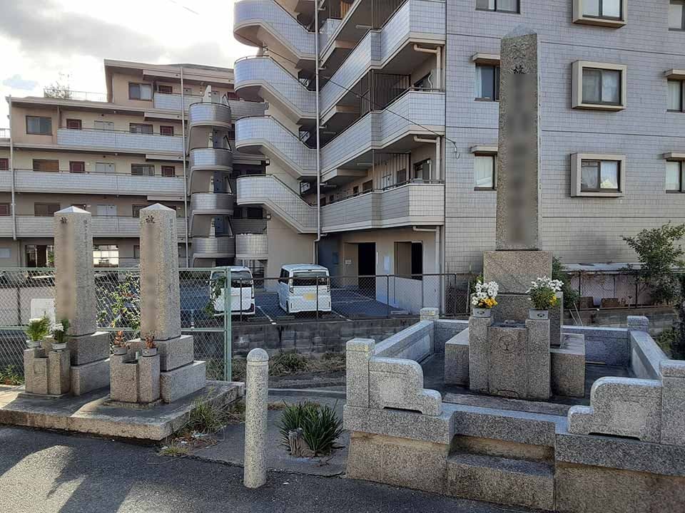 下木田町共同墓地