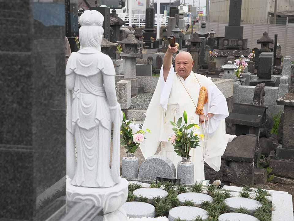 渋川ガーデニング永代供養墓