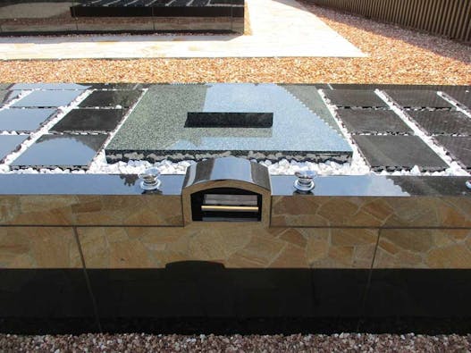 実相寺 樹木葬瑠璃庵