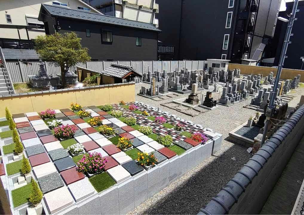西京極フラワージュ(京都市右京区)の費用・販売中区画・口コミ【いいお墓】