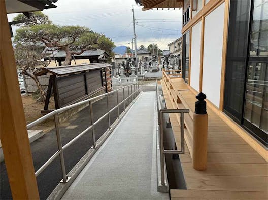 泉能寺 のうこつぼ