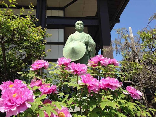 夕陽の森・堅田本福寺樹木葬