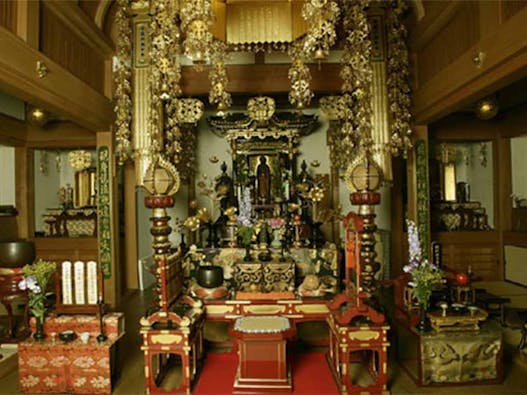 称名寺西京極駅前墓地