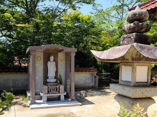 順教寺永代供養合同墓(境内納骨堂)