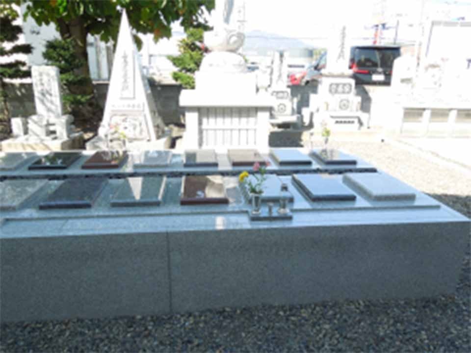 本要寺樹木葬墓苑