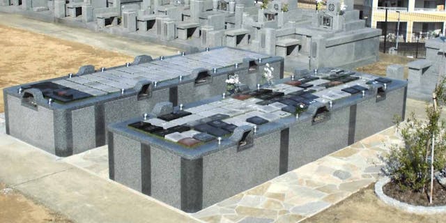 緑町墓地 樹木葬「緑風の丘」