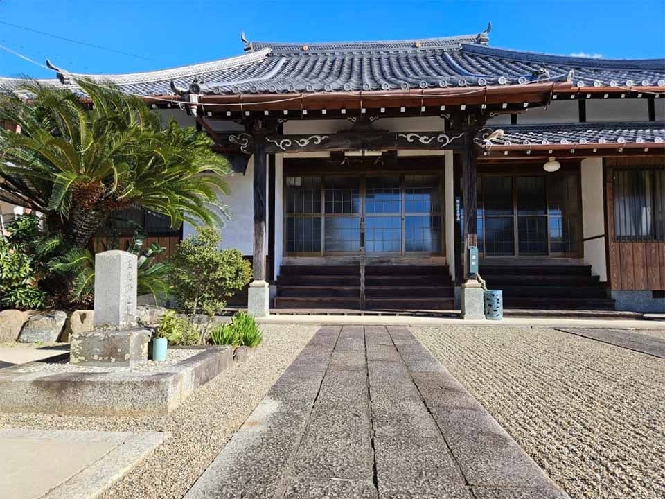 柳福寺 のうこつぼ