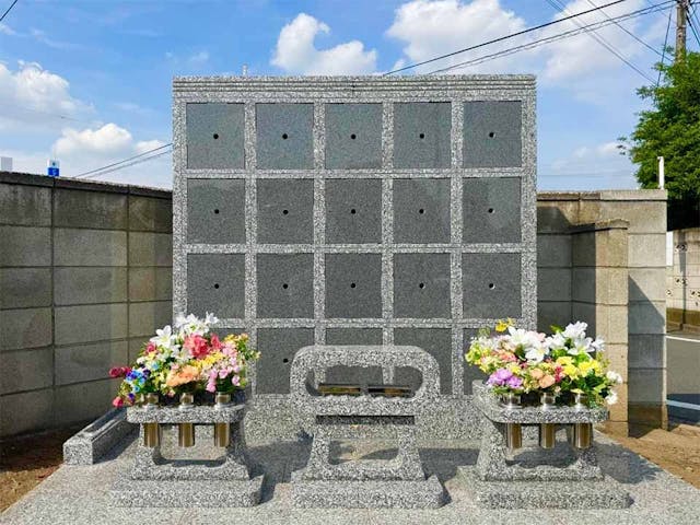 霊雲寺 のうこつぼ