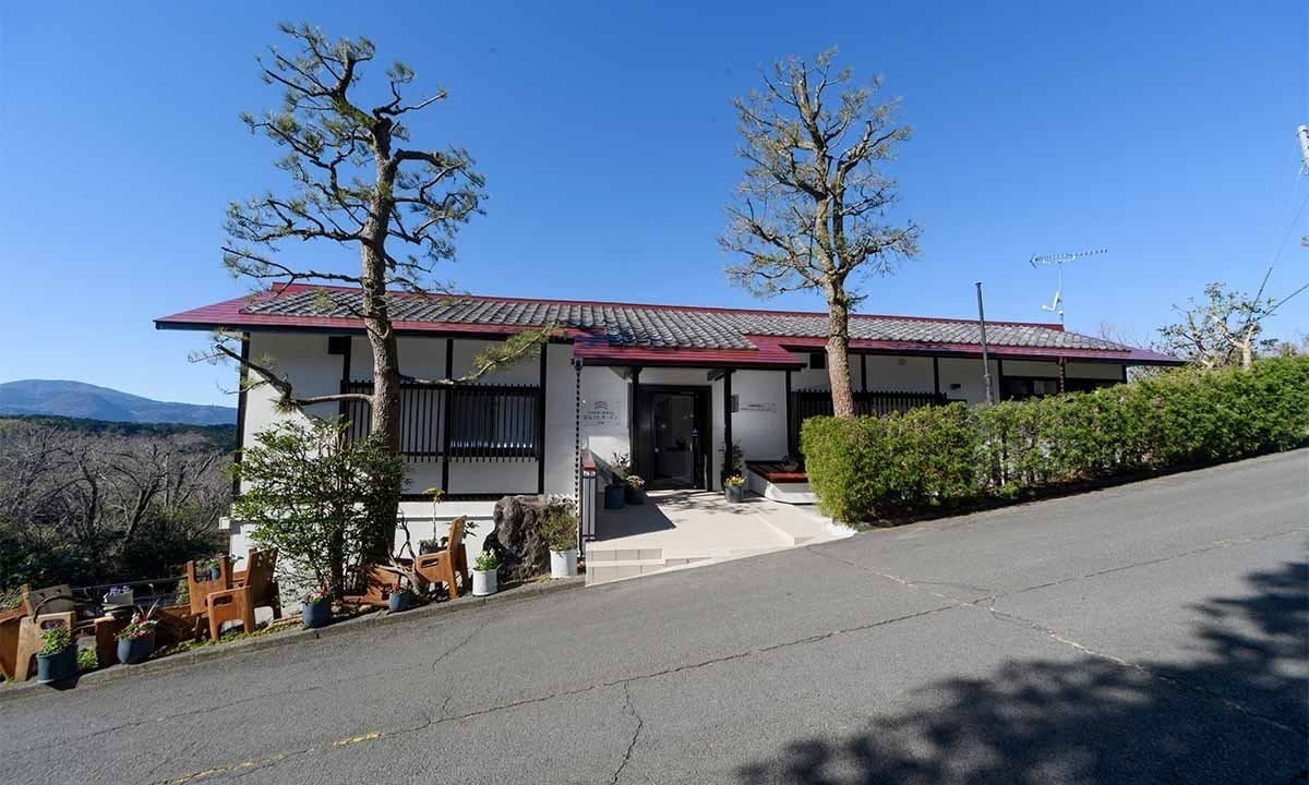 千の花咲く海辺の丘 はなうたガーデン -伊東-(伊東市)の費用・販売中