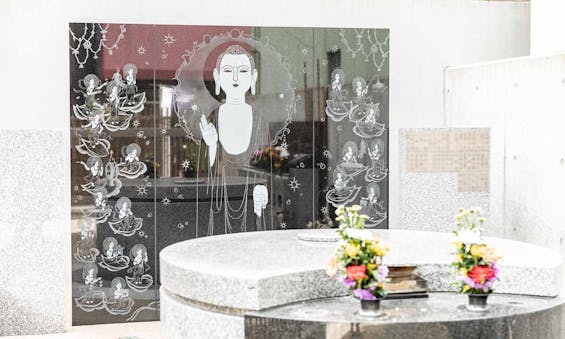 正定寺墓地・永代供養塔「月の光」