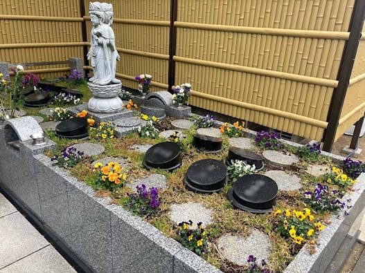 ロイヤル谷中えにし樹木葬墓地