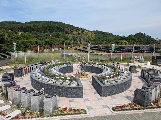 いずみガーデンメモリアル 樹木葬