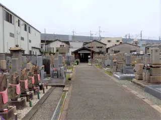 神崎町墓地