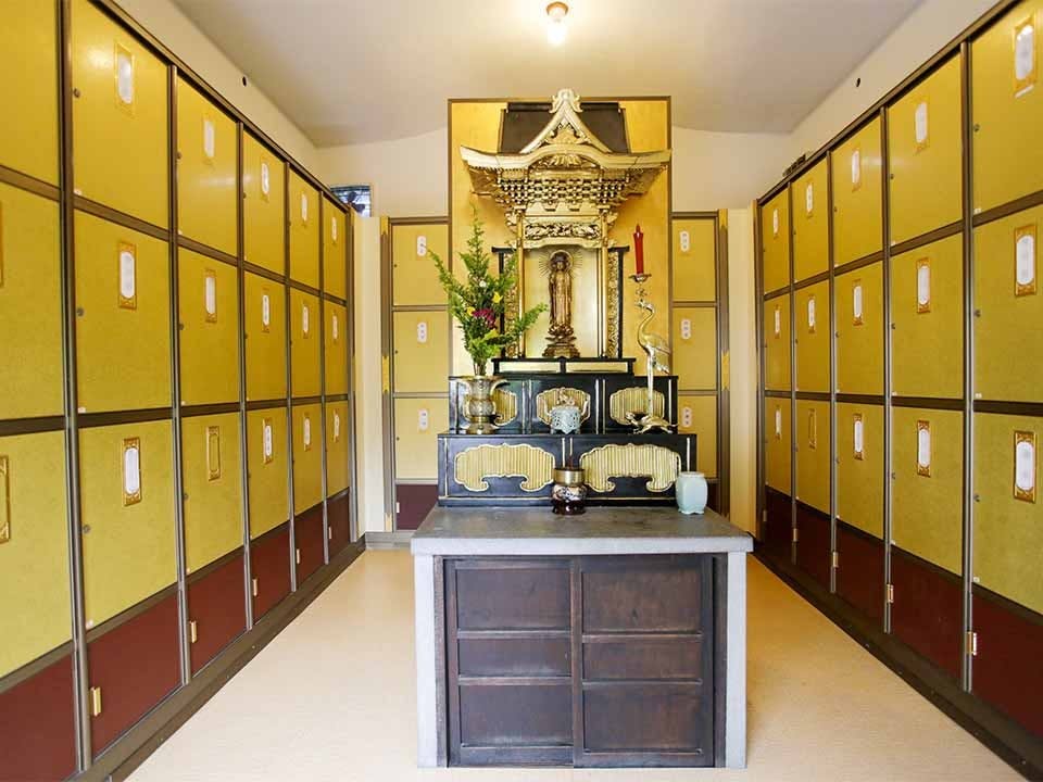 西岸寺　樹木葬・納骨堂