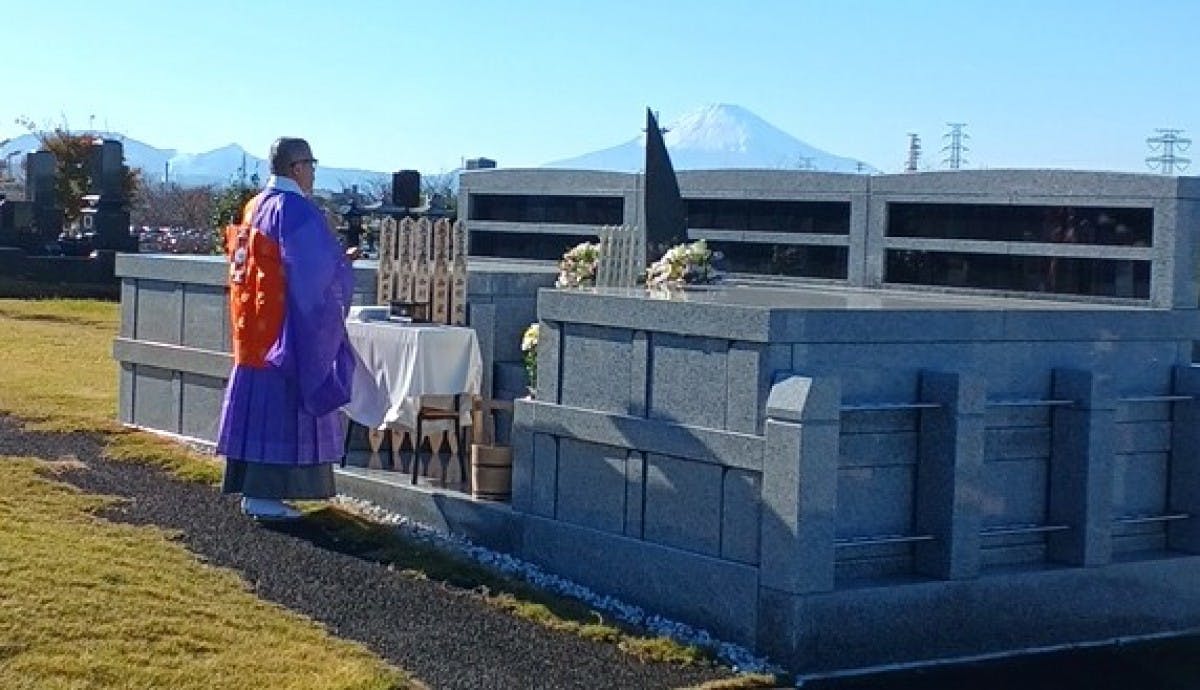 茅ヶ崎霊園内 神野寺『知恩廟』合祀・合同墓