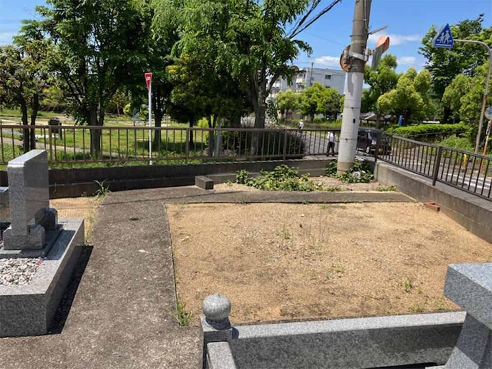 伯太北山口墓地