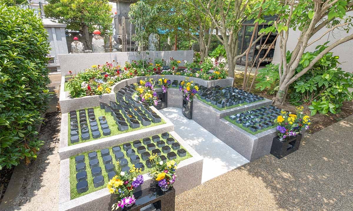 雷不動真蔵院 樹木葬