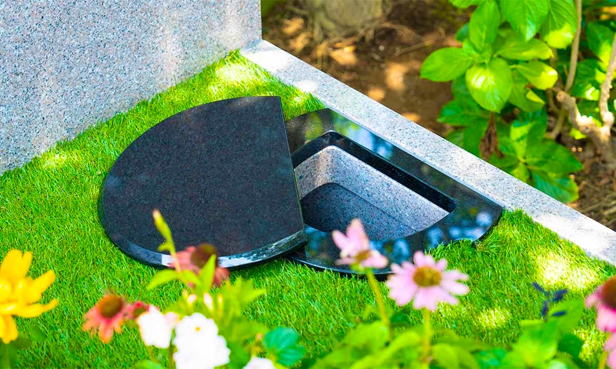 雷不動真蔵院 樹木葬