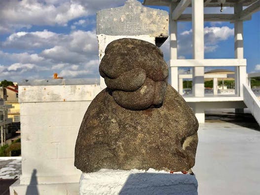 球陽寺 球陽廟(納骨堂)