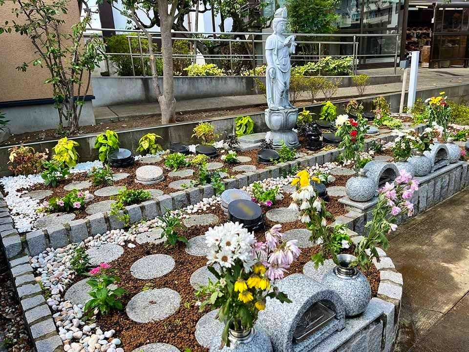 ロイヤル野田つつじの郷樹木葬墓地