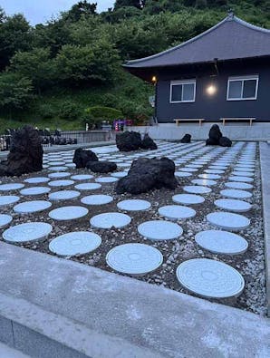 安養寺 庭園樹木葬・納骨堂 承恩殿
