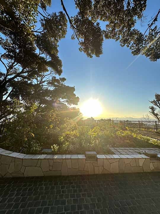 江ノ島 龍口の杜