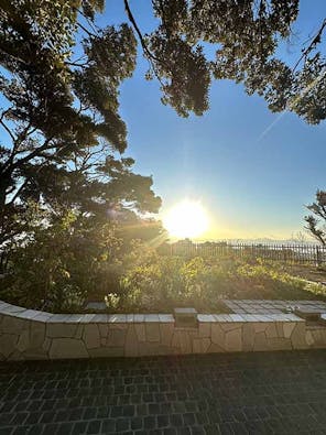 江ノ島 龍口の杜