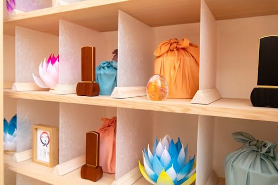 久遠寺 境内納骨あかり御堂/永代供養墓まどかの丘