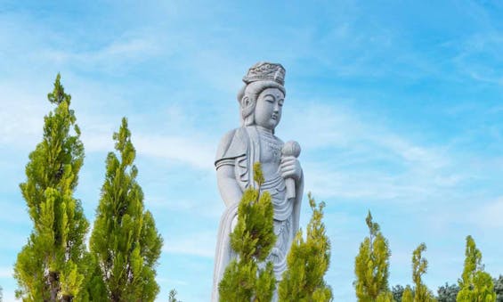 平和公園万松寺永代供養墓 観音陵