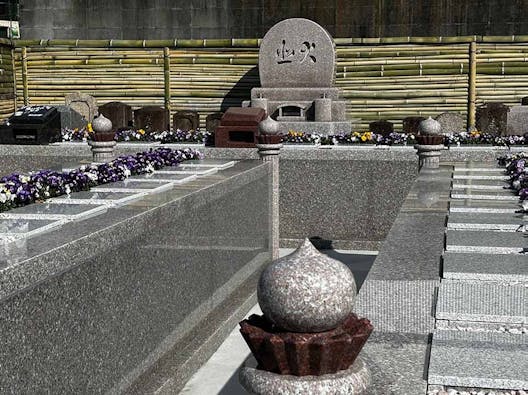 巣林寺橋本墓苑 ピースフルガーデン