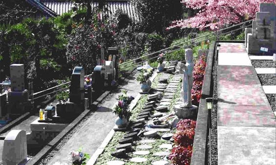 北瀬名樹木葬墓地