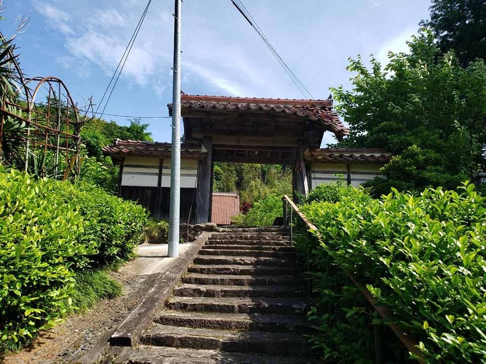 山名寺 のうこつぼ