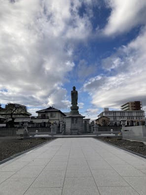 洞泉院 永代供養塔