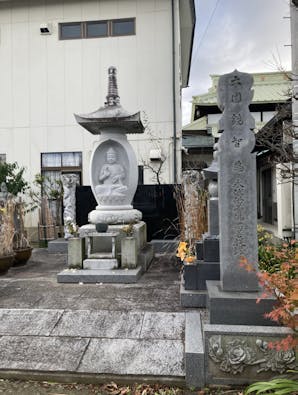 洞泉院 永代供養塔