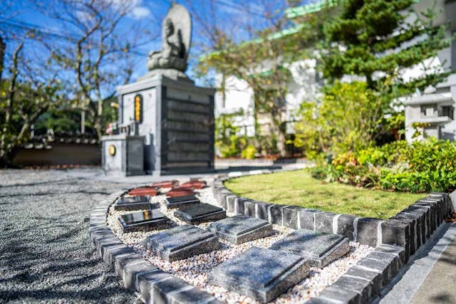 徳門寺 樹木葬・永代供養塔・納骨堂