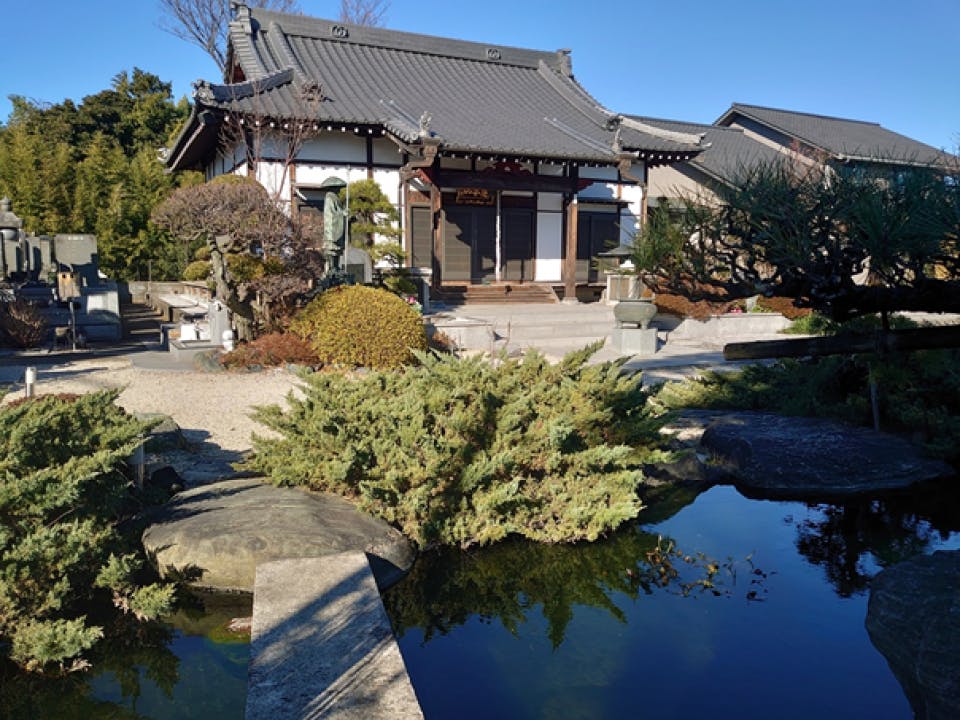 宝幢寺 墓地