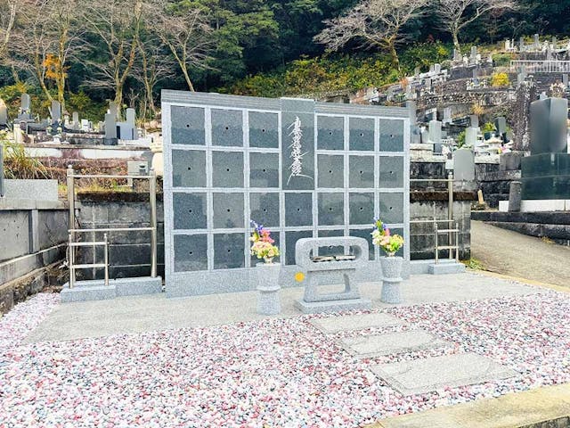 大泉寺 のうこつぼ