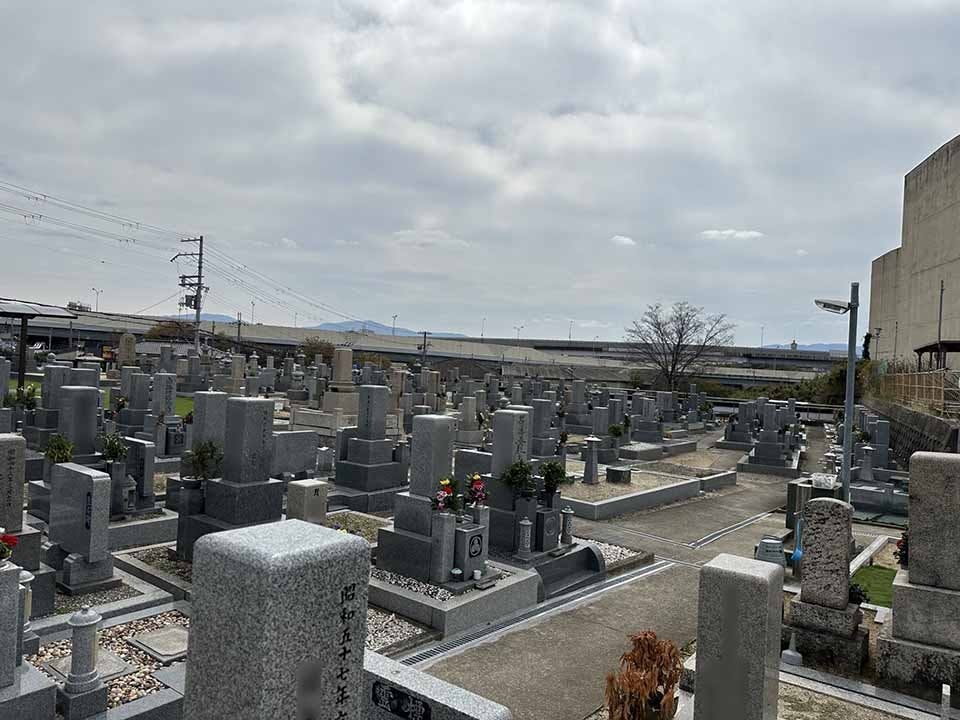 小阪共同墓地(大阪府堺市中区)の概要・価格・アクセス｜大阪の霊園.com