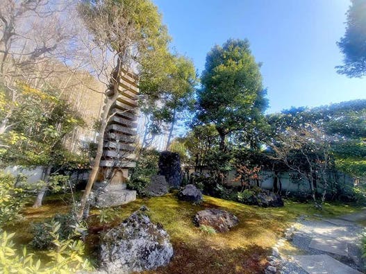 妙心寺塔頭養徳院 永代供養塔『寂静之塔』