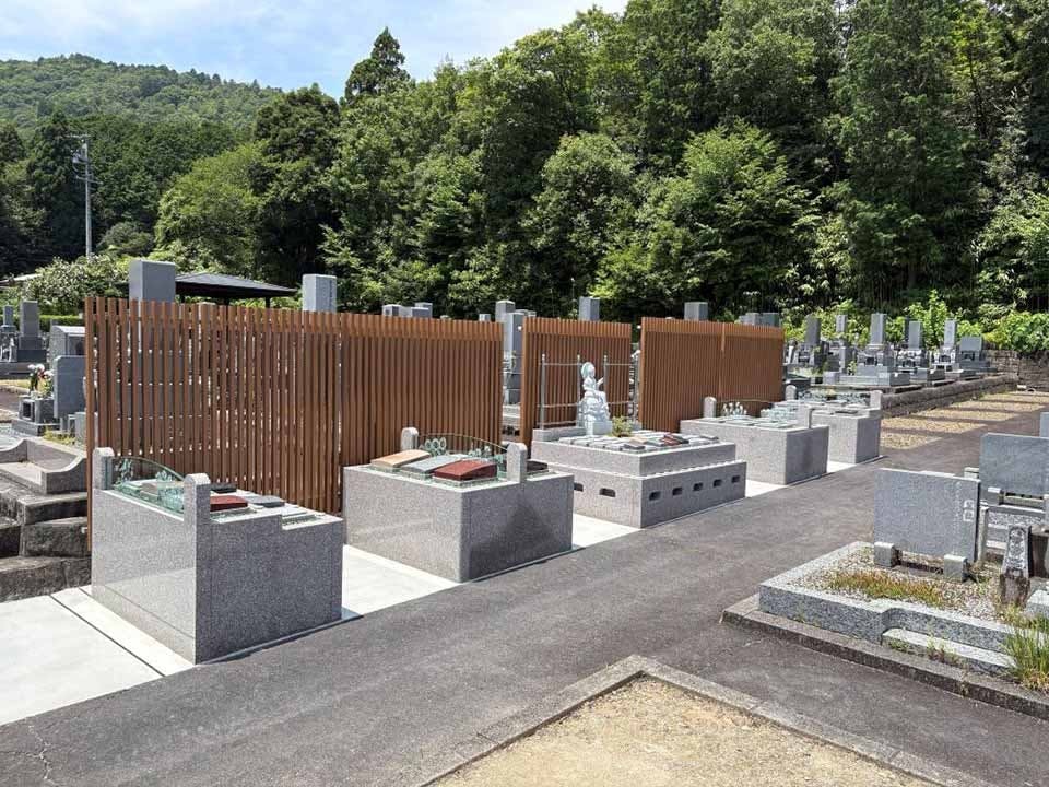 象王山 普賢寺個別永代供養墓・樹木葬 墓域全景