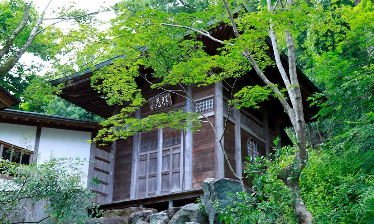 極楽寺 墓地