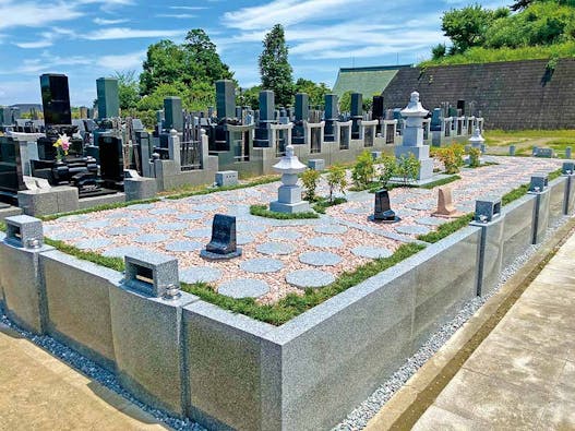 横浜やまた樹木葬墓地