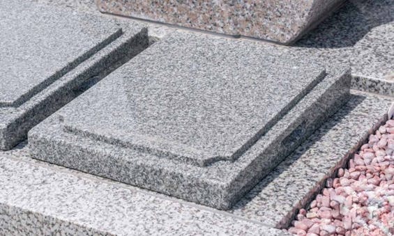 リーフログ甲賀樹木葬墓苑