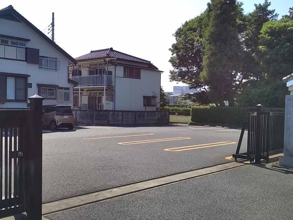 東禅寺 駐車場