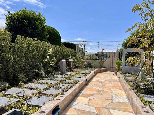 庭園型 樹木葬「無憂の杜」