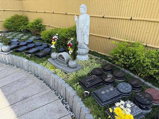 滋賀守山樹木葬墓地