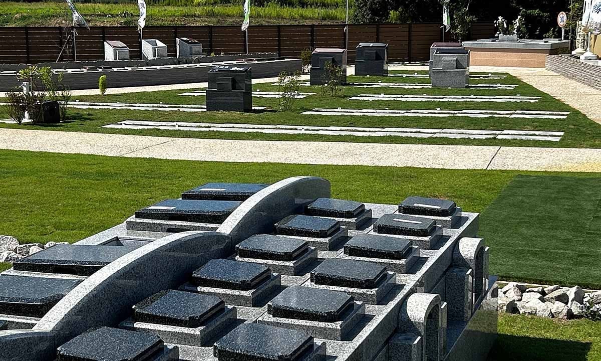 富山市北部霊苑