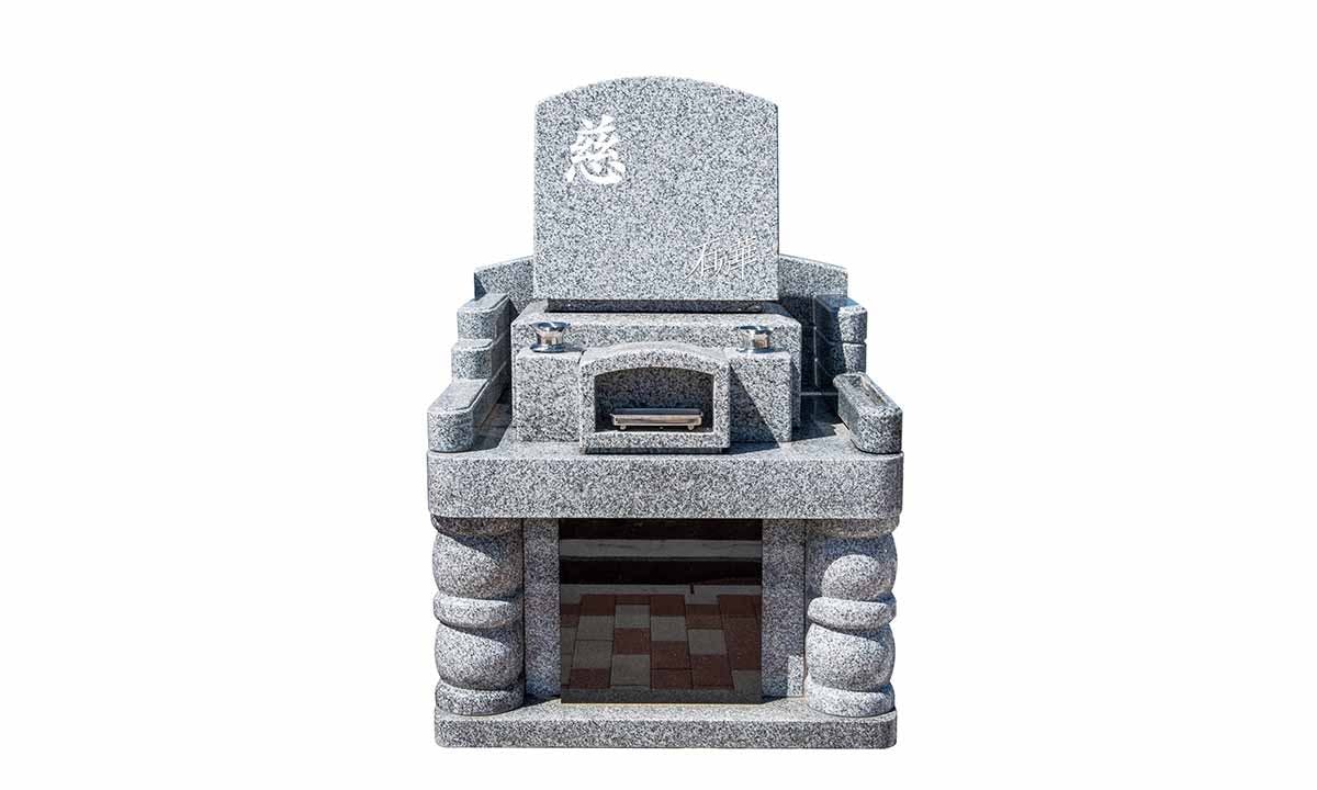 境伊与久樹木葬霊園 コンパクト墓型永代供養墓　悠