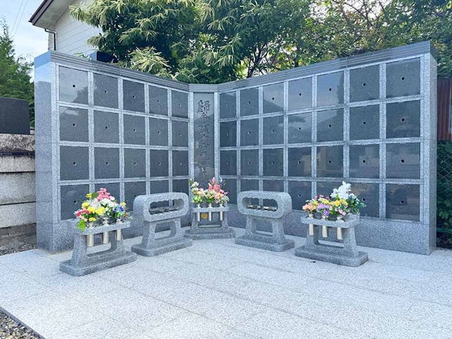 宝栄寺 のうこつぼ