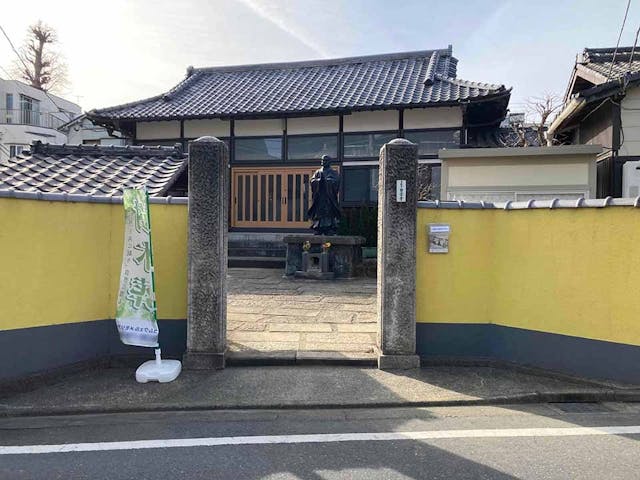 樹木葬「新宿アルベリ」